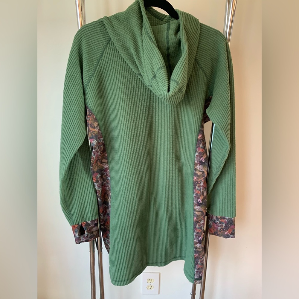 Youer brand Treasure Dress; special edition that helped them raise money